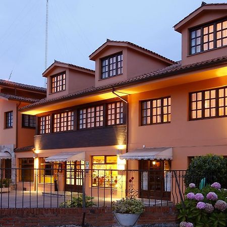 Hotel Marques De La Moral Naveces Exteriör bild