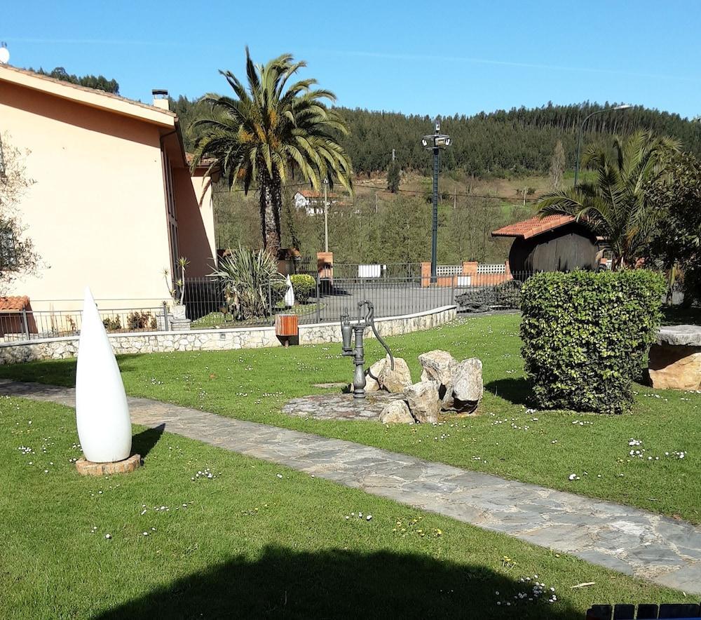 Hotel Marques De La Moral Naveces Exteriör bild