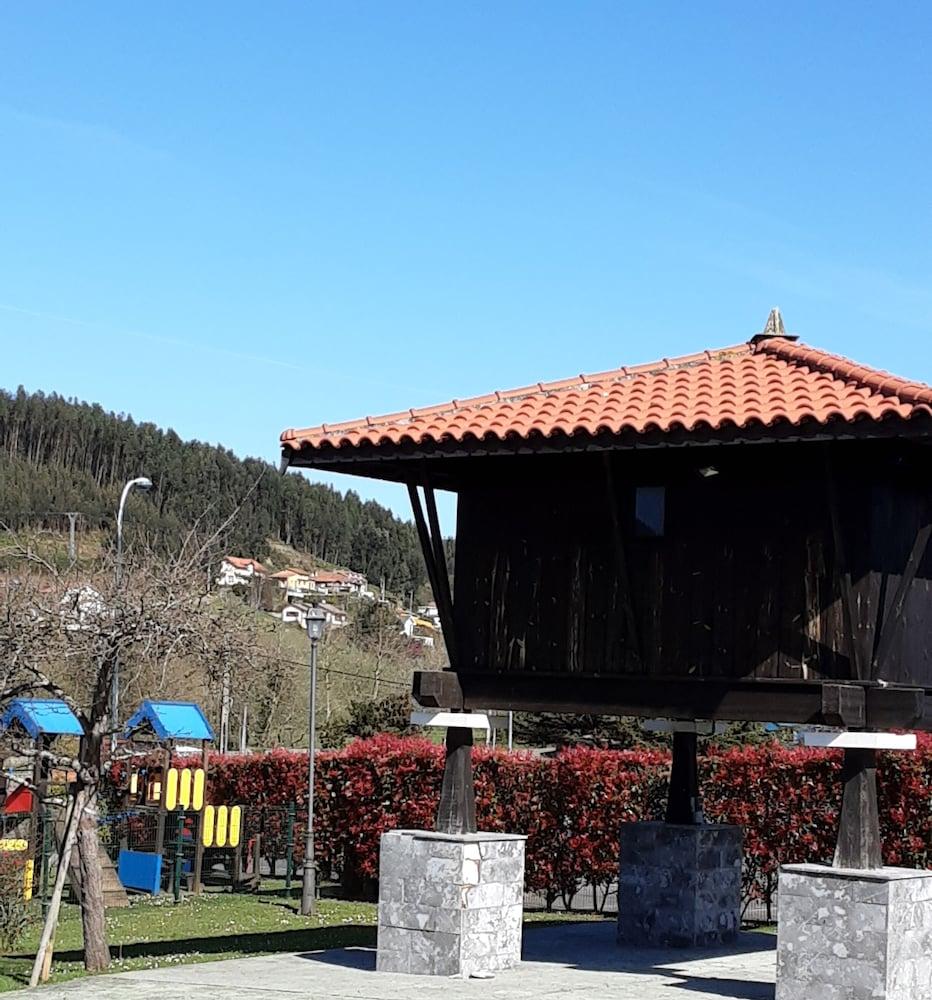 Hotel Marques De La Moral Naveces Exteriör bild
