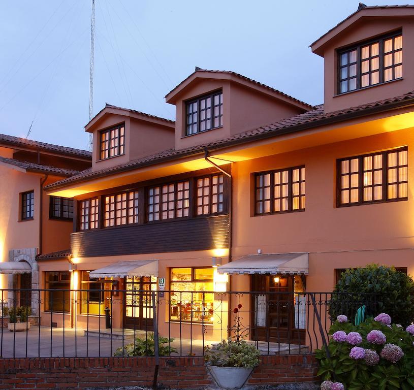 Hotel Marques De La Moral Naveces Exteriör bild
