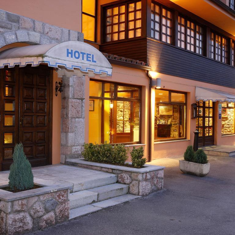 Hotel Marques De La Moral Naveces Exteriör bild